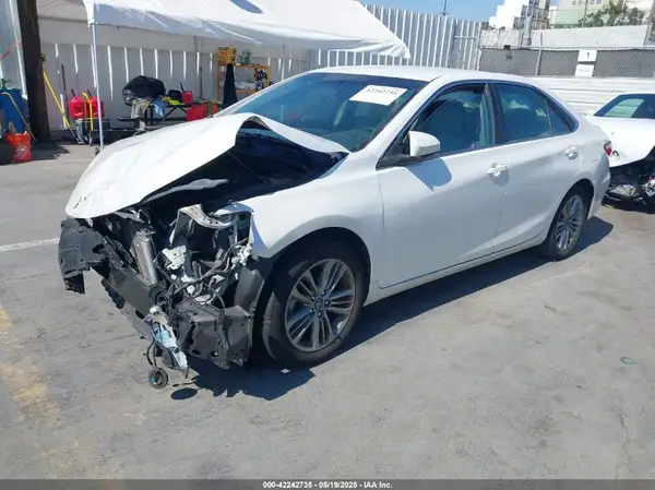 4T1BF1FK5GU239239 2016 TOYOTA CAMRY - Image 2