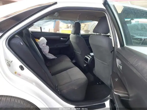 4T1BF1FK5GU239421 2016 TOYOTA CAMRY - Image 8