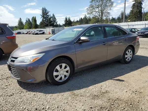 4T1BF1FK5GU240164 2016 TOYOTA CAMRY - Image 1