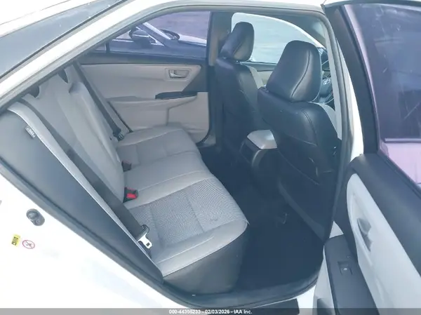 4T1BF1FK5GU240732 2016 TOYOTA CAMRY - Image 8