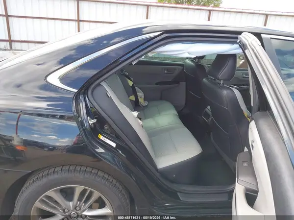4T1BF1FK5GU245915 2016 TOYOTA CAMRY - Image 8