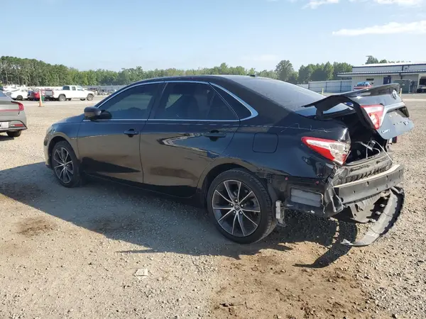 4T1BF1FK5GU248264 2016 TOYOTA CAMRY - Image 2