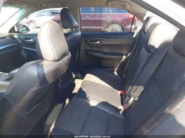 4T1BF1FK5GU250614 2016 TOYOTA CAMRY - Image 8