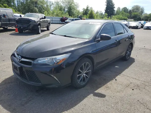 4T1BF1FK5GU255022 2016 TOYOTA CAMRY - Image 1