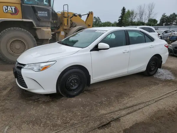 4T1BF1FK5GU258695 2016 TOYOTA CAMRY - Image 1