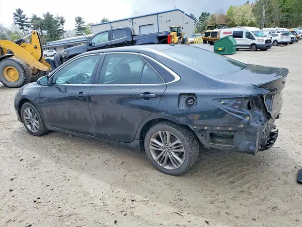 4T1BF1FK5GU261659 2016 TOYOTA CAMRY - Image 2