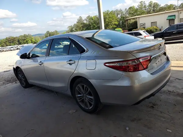 4T1BF1FK5GU265453 2016 TOYOTA CAMRY - Image 2