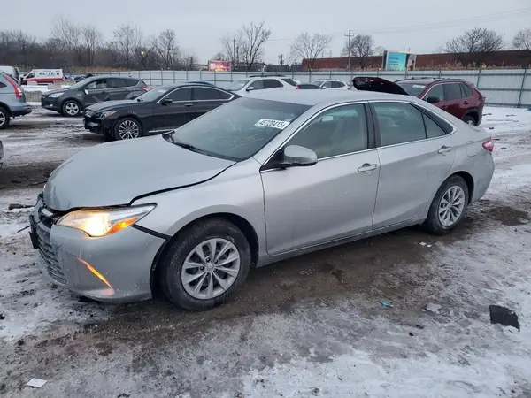 4T1BF1FK5GU267221 2016 TOYOTA CAMRY - Image 1