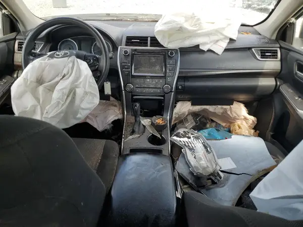4T1BF1FK5GU503835 2016 TOYOTA CAMRY - Image 8