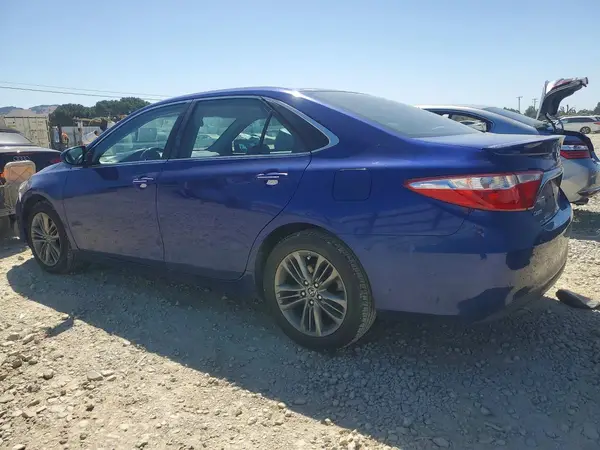 4T1BF1FK5GU506606 2016 TOYOTA CAMRY - Image 2