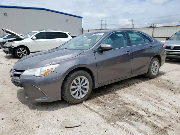 4T1BF1FK5GU508615 2016 TOYOTA CAMRY - Image 1