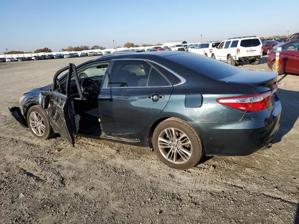 4T1BF1FK5GU513782 2016 TOYOTA CAMRY - Image 2