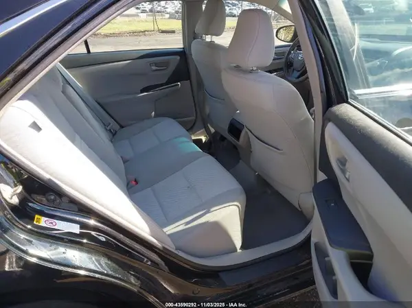 4T1BF1FK5GU516732 2016 TOYOTA CAMRY - Image 8