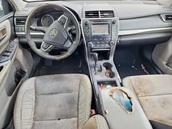 4T1BF1FK5GU518402 2016 TOYOTA CAMRY - Image 8