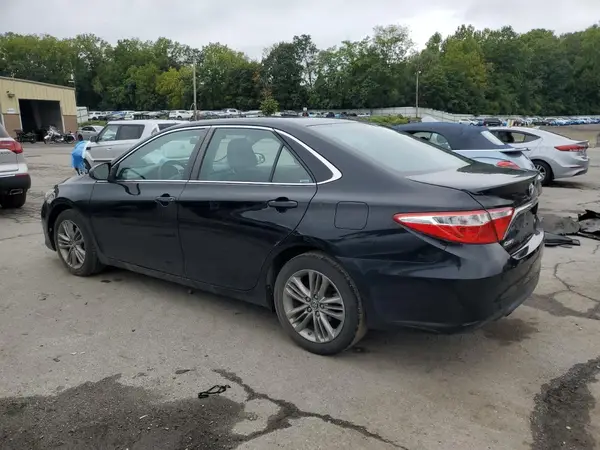 4T1BF1FK5GU521574 2016 TOYOTA CAMRY - Image 2