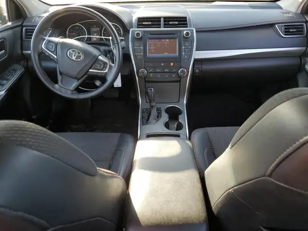 4T1BF1FK5GU523082 2016 TOYOTA CAMRY - Image 8