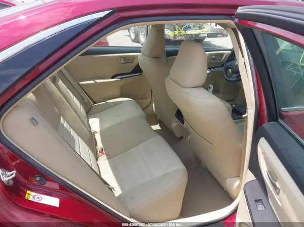 4T1BF1FK5GU529724 2016 TOYOTA CAMRY - Image 8
