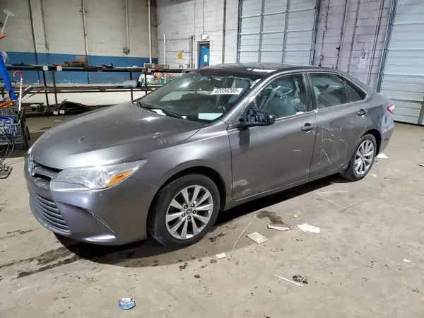 4T1BF1FK5GU530243 2016 TOYOTA CAMRY - Image 1
