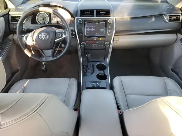 4T1BF1FK5GU535264 2016 TOYOTA CAMRY - Image 8