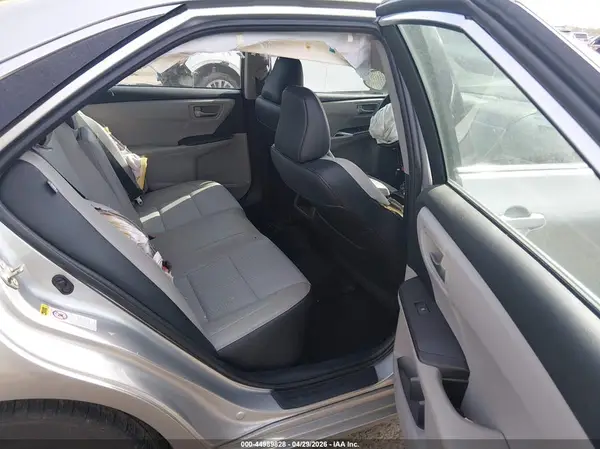 4T1BF1FK5GU549679 2016 TOYOTA CAMRY - Image 8
