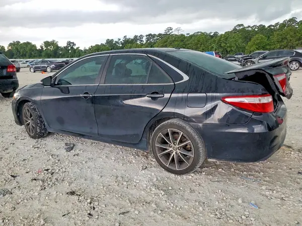4T1BF1FK5GU551514 2016 TOYOTA CAMRY - Image 2