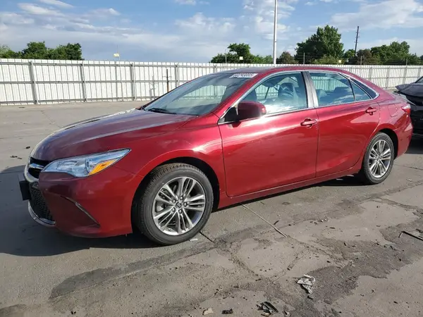 4T1BF1FK5GU552176 2016 TOYOTA CAMRY - Image 1