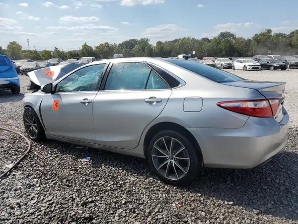 4T1BF1FK5GU560715 2016 TOYOTA CAMRY - Image 2