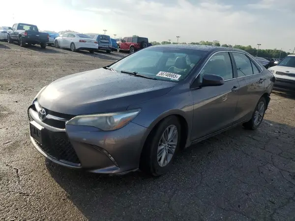 4T1BF1FK5GU562304 2016 TOYOTA CAMRY - Image 1