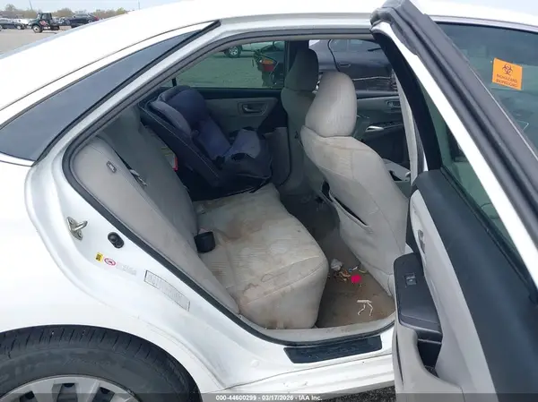 4T1BF1FK5GU564683 2016 TOYOTA CAMRY - Image 8