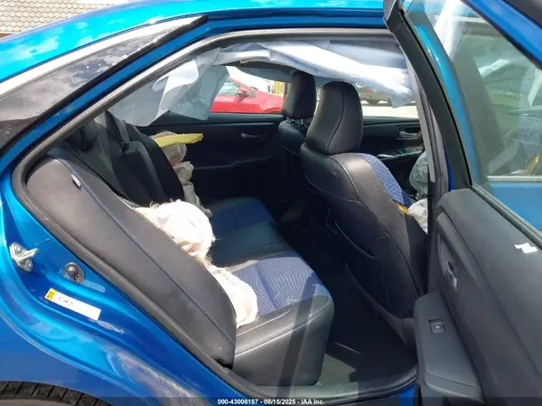 4T1BF1FK5GU569530 2016 TOYOTA CAMRY - Image 8