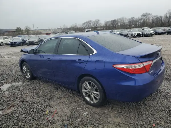 4T1BF1FK5GU578583 2016 TOYOTA CAMRY - Image 2