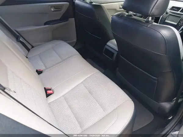 4T1BF1FK5GU579815 2016 TOYOTA CAMRY - Image 8