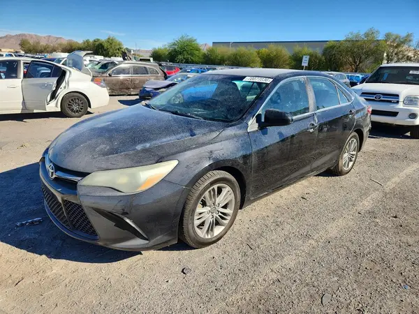4T1BF1FK5GU580852 2016 TOYOTA CAMRY - Image 1