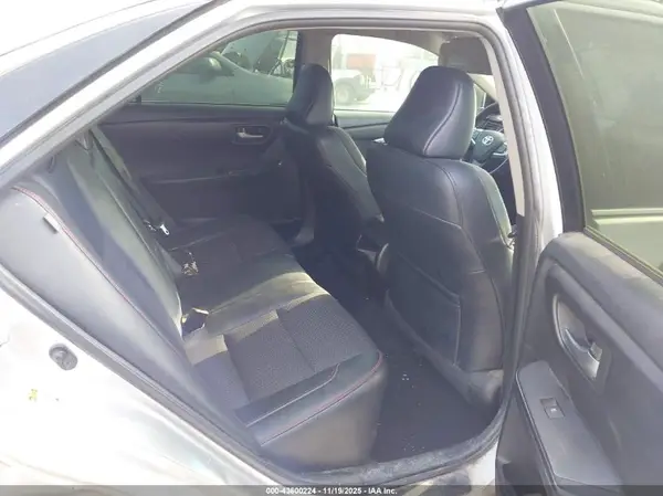 4T1BF1FK5GU581645 2016 TOYOTA CAMRY - Image 8