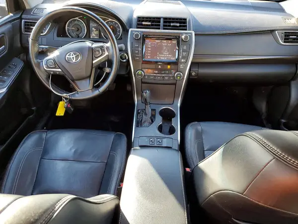 4T1BF1FK5GU584951 2016 TOYOTA CAMRY - Image 8