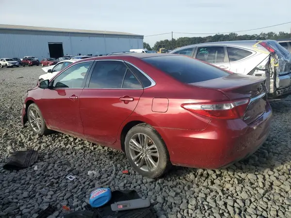 4T1BF1FK5GU586490 2016 TOYOTA CAMRY - Image 2