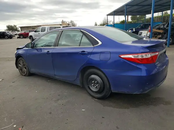 4T1BF1FK5GU591544 2016 TOYOTA CAMRY - Image 2