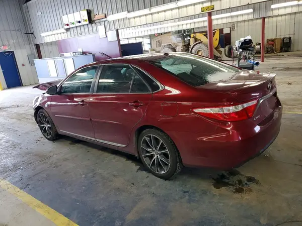 4T1BF1FK5GU594122 2016 TOYOTA CAMRY - Image 2