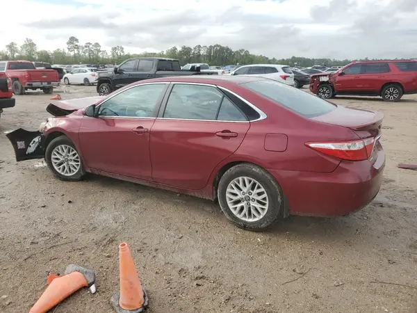 4T1BF1FK5GU595562 2016 TOYOTA CAMRY - Image 2