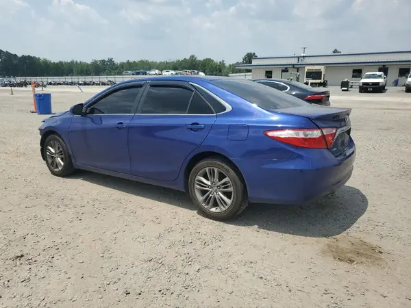 4T1BF1FK5GU599725 2016 TOYOTA CAMRY - Image 2