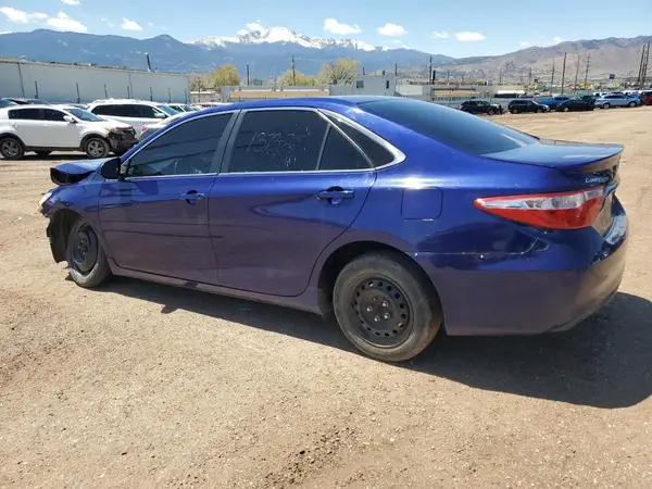 4T1BF1FK5GU600047 2016 TOYOTA CAMRY - Image 2