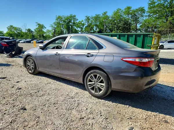 4T1BF1FK5GU602610 2016 TOYOTA CAMRY - Image 2