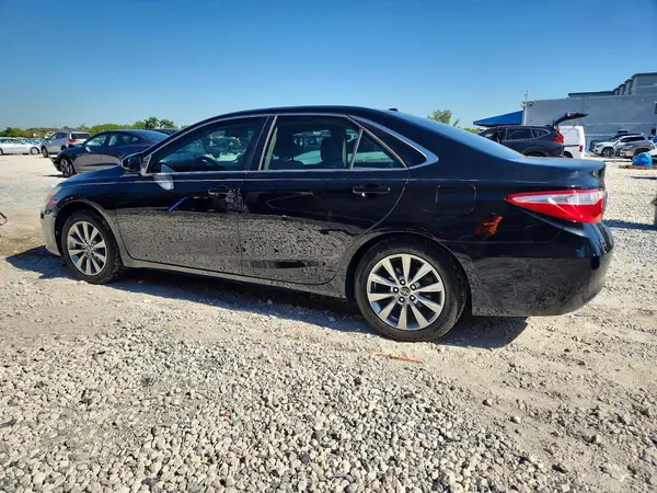 4T1BF1FK5GU603417 2016 TOYOTA CAMRY - Image 2
