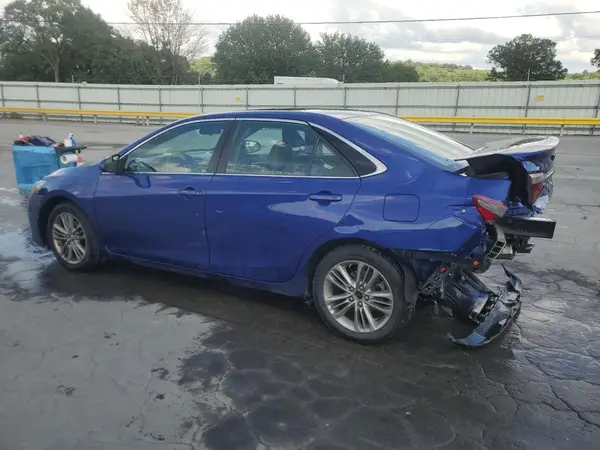 4T1BF1FK5GU604115 2016 TOYOTA CAMRY - Image 2