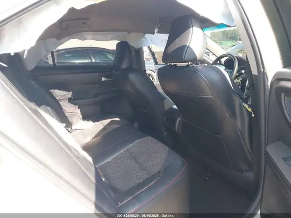 4T1BF1FK5GU605961 2016 TOYOTA CAMRY - Image 8