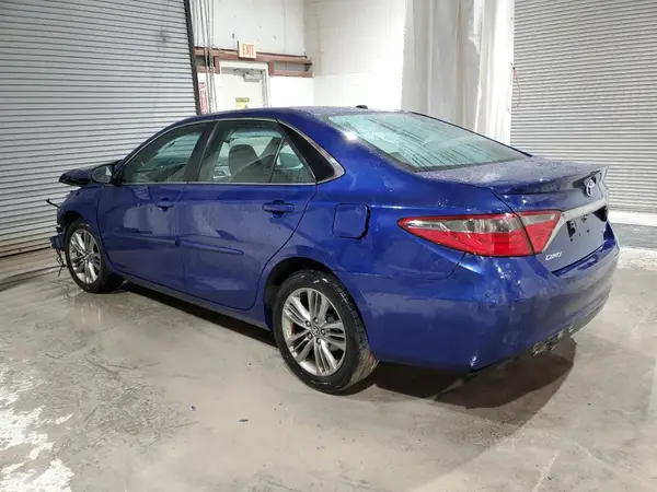 4T1BF1FK5GU615082 2016 TOYOTA CAMRY - Image 2