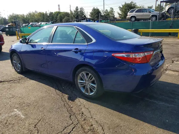 4T1BF1FK5GU998893 2016 TOYOTA CAMRY - Image 2