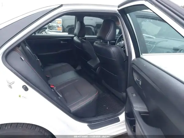 4T1BF1FK5HU269729 2017 TOYOTA CAMRY - Image 8
