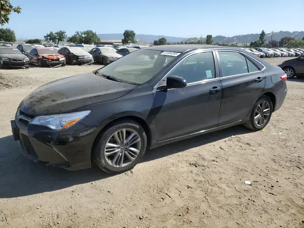 4T1BF1FK5HU269875 2017 TOYOTA CAMRY - Image 1