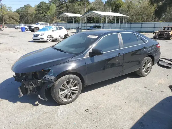 4T1BF1FK5HU269956 2017 TOYOTA CAMRY - Image 1